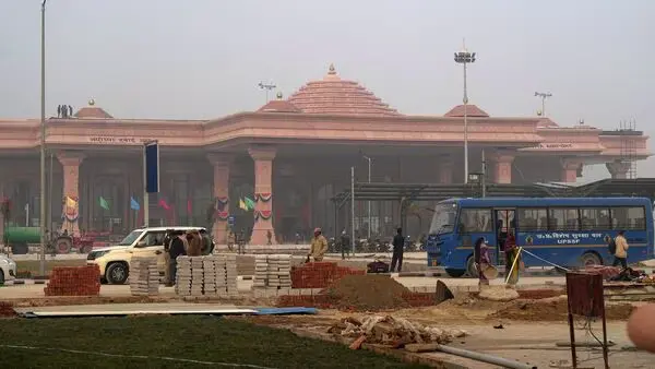 “Prime Minister Modi’s Big Inauguration In Ayodhya: अयोध्या के नए हवाई अड्डे का नाम महर्षि वाल्मिकी अंतर्राष्ट्रीय हवाई अड्डा अयोध्या धाम रखा जाएगा”