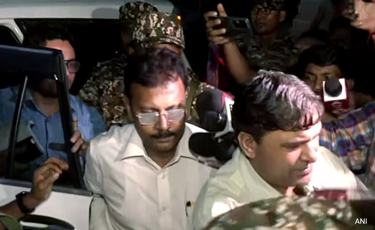 After 88 Hours Of Grilling, Ex RG Kar Hospital Sandip Ghosh Head To Take Polygraph Test