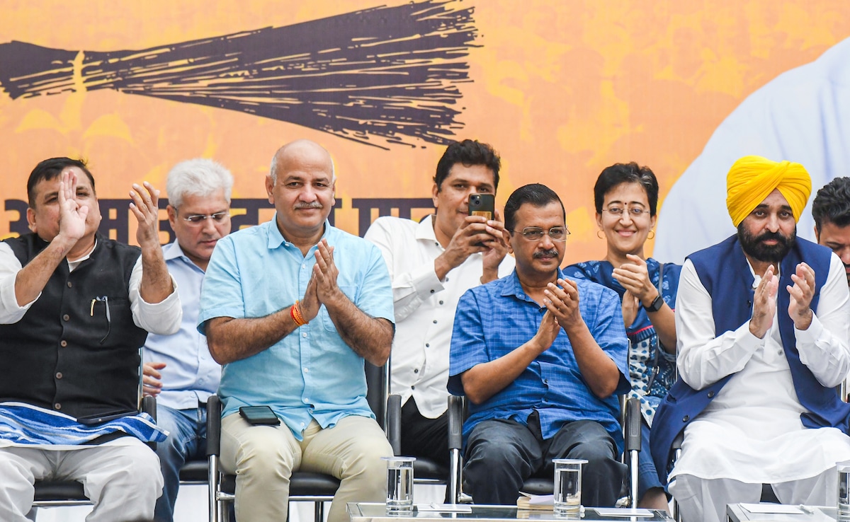 How Opposition BJP, Congress Responded To Arvind Kejriwal’s Sunday Shocker