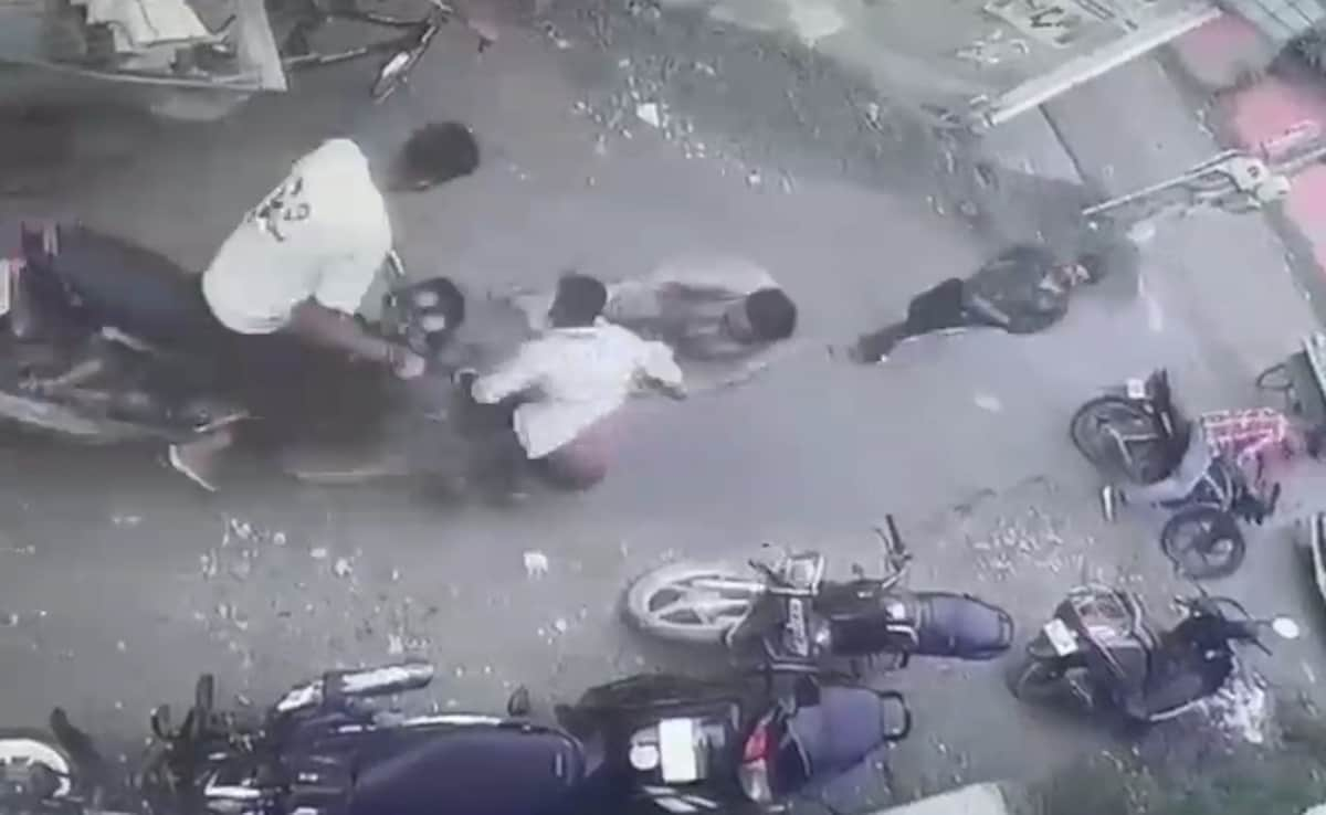 On Camera, Man Dragged Off Bike In Punjab, Assaulted And Stabbed In Heart