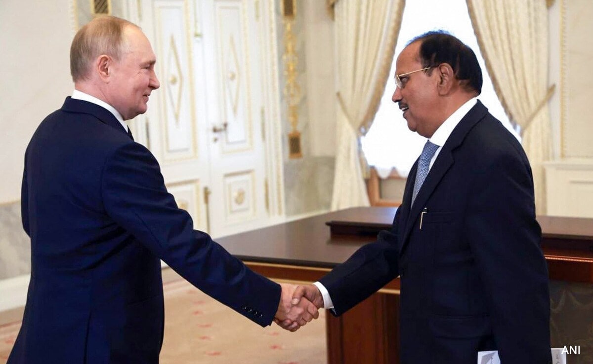 Ajit Doval, Reportedly Carrying Ukraine Peace Plan, Meets Vladimir Putin