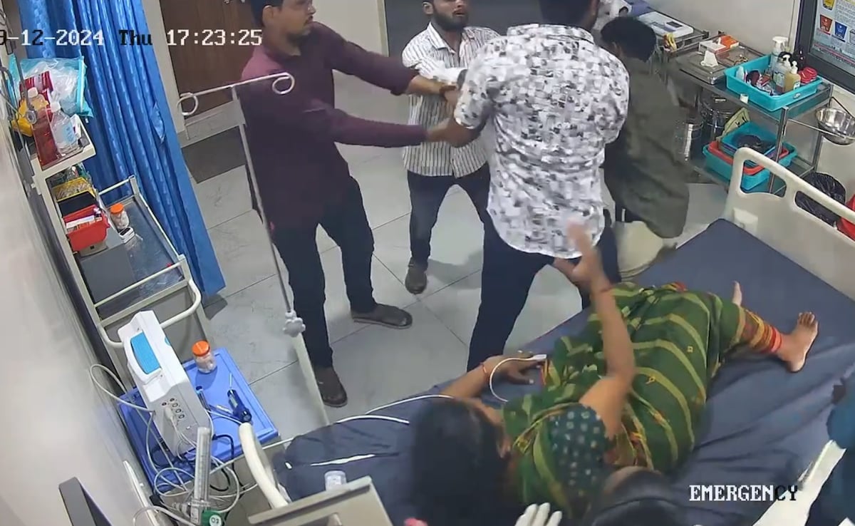 On Camera, Doctor Thrashed For Asking Patient’s Family To Remove Slippers