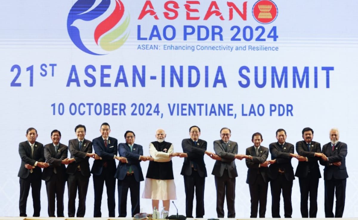 With Focus On ‘Act East’ Policy, PM Modi Meets Top Asian Leaders In Laos