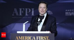 Tesla CEO Elon Musk claims Amazon founder Jeff Bezos predicted Donald Trump’s loss in US elections, Bezos replies in a rare post …